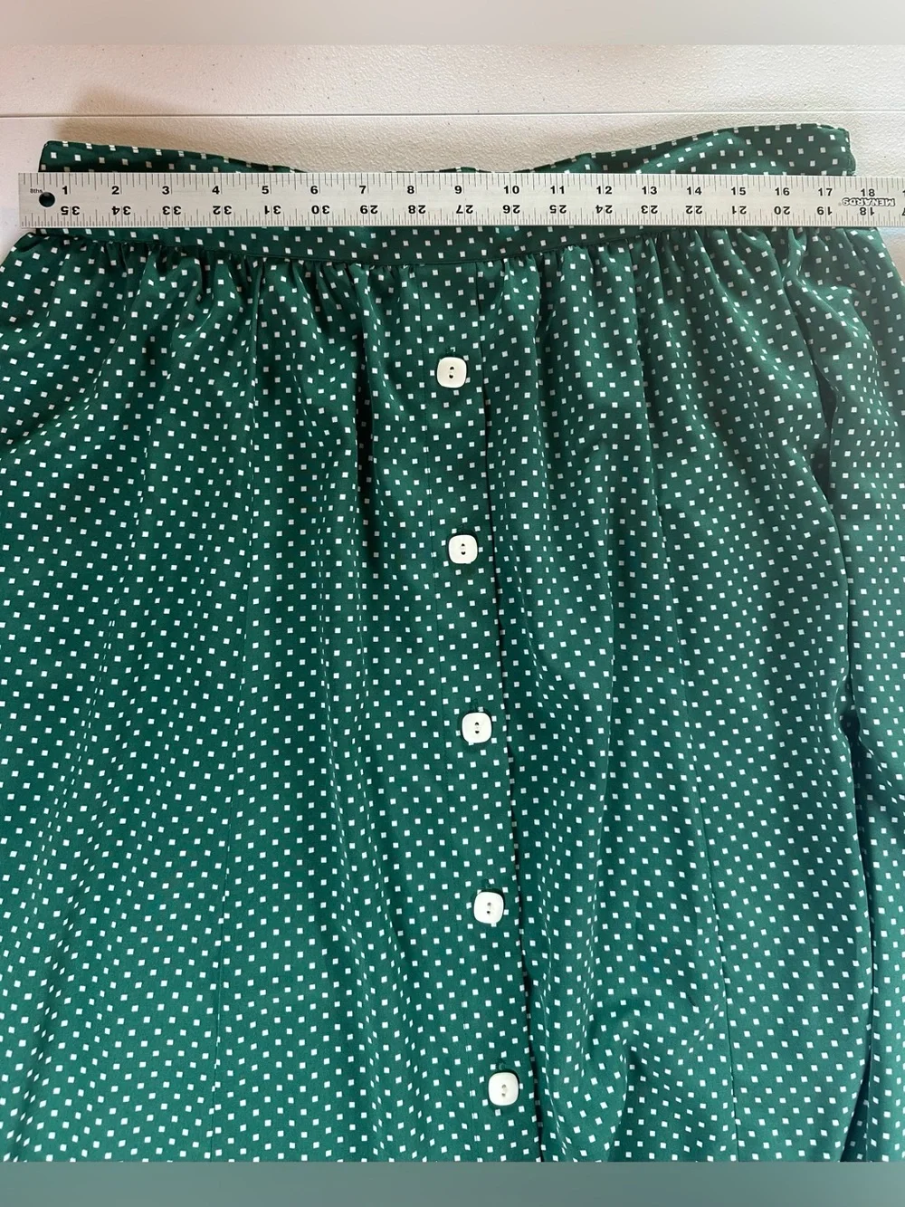 Vintage Collections Internationale Green Polka Dot Midi Skirt Button Front 18